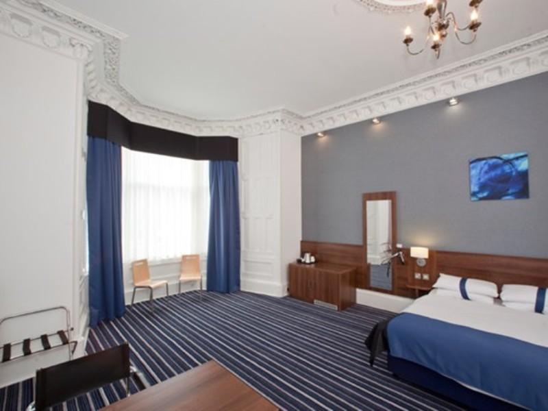 Piries Hotel Edynburg Zewnętrze zdjęcie